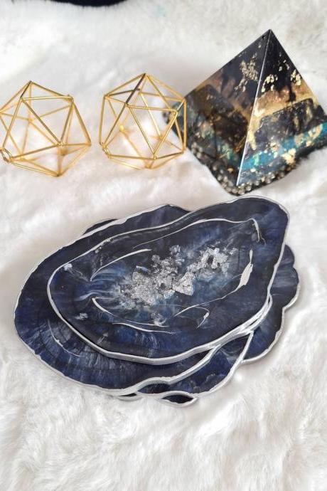 Geode Style Thick Silver and Blue Resin Coasters set / silver Gilding Leaf/ Gift ideas - Set of 2